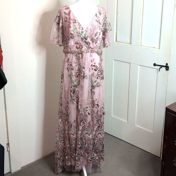 Mac Duggal Size 14 Floral Embellished Short Sleeve Gown, NEW - Picture 3 of 15